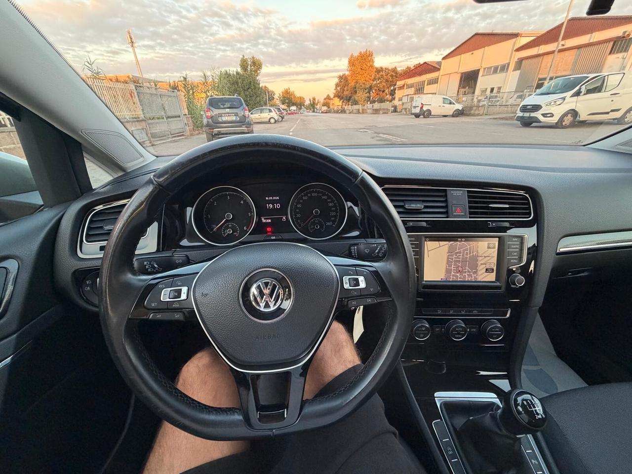 Volkswagen Golf 2.0 TDI 5p. Executive BlueMotion Technology