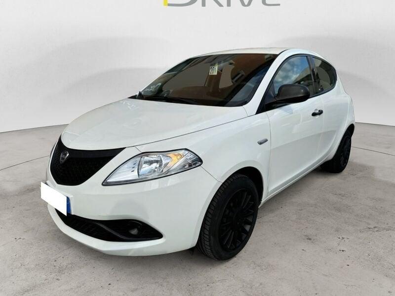 Lancia Ypsilon 1.2 69 CV 5 porte Elefantino Blu