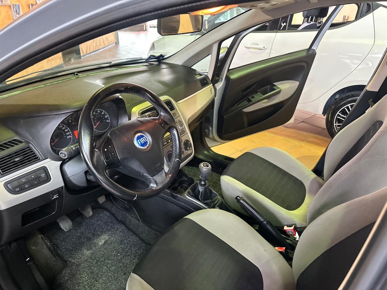 Fiat Grande Punto 1.4 5 porte Dynamic METANO