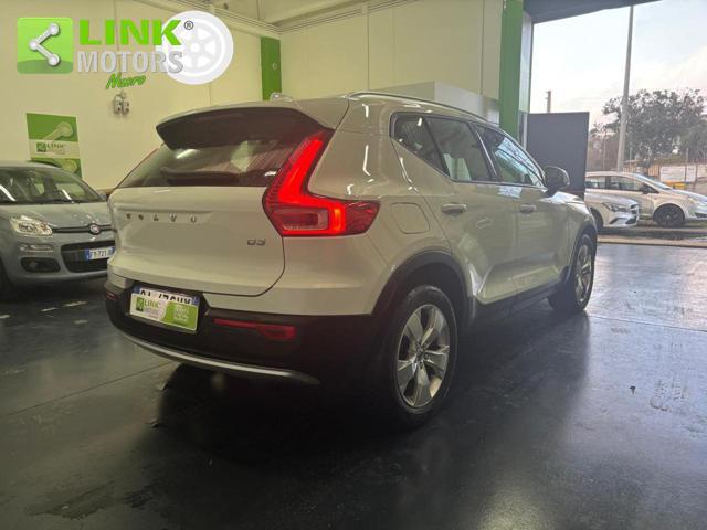 VOLVO XC40 D3 Geartronic Momentum