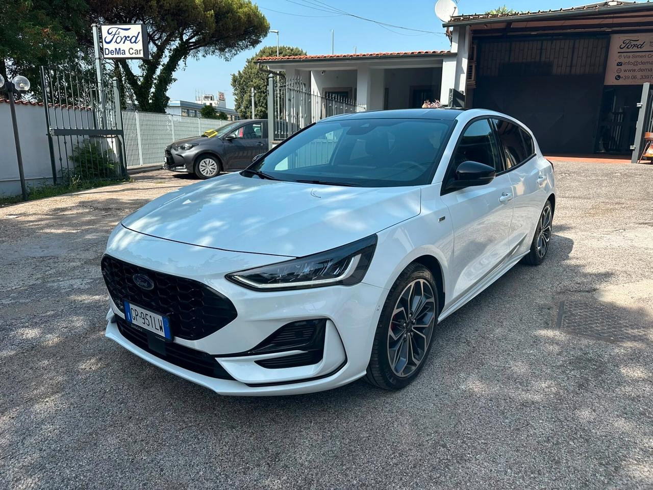 Ford Focus 1.0 EcoBoost Hybrid 155 CV 5p. ST-Line X
