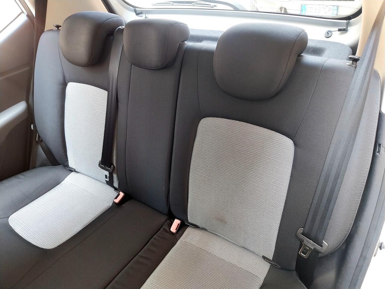 Hyundai i10 1.1