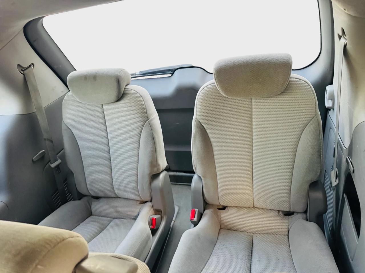 Kia Carnival 2.9 CRDi anno 2009