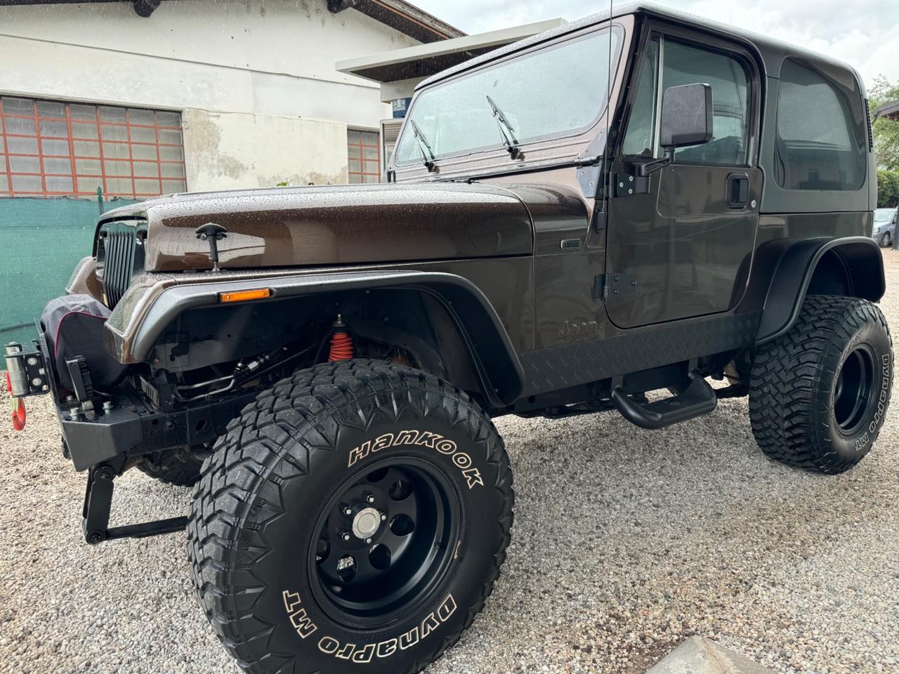 Jeep Wrangler 2.5 Laredo