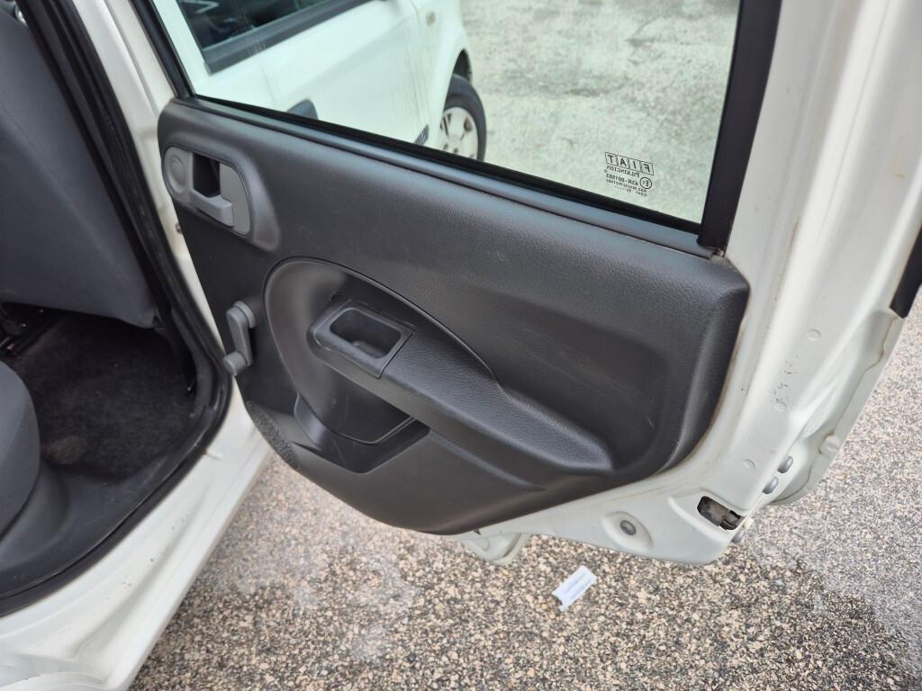 Fiat Panda 1.1 benzina CLIMA 5 POSTI