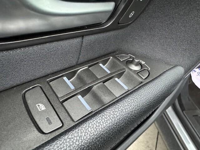 Range Rover Evoque 2.0 TD4 150 CV UNI PRO