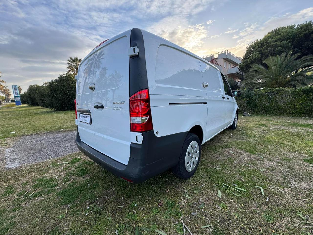 MERCEDES Vito 114 cdi compact auto my20