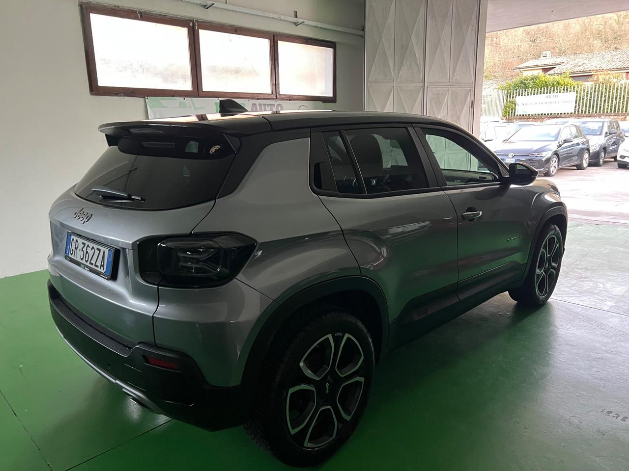 Jeep Avenger 1.2 Turbo 100 CV Summit