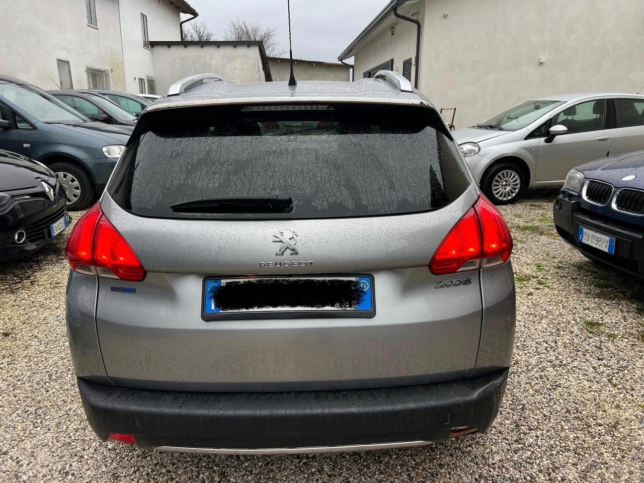 Peugeot 2008 BlueHDi 120 S&S Black Matt