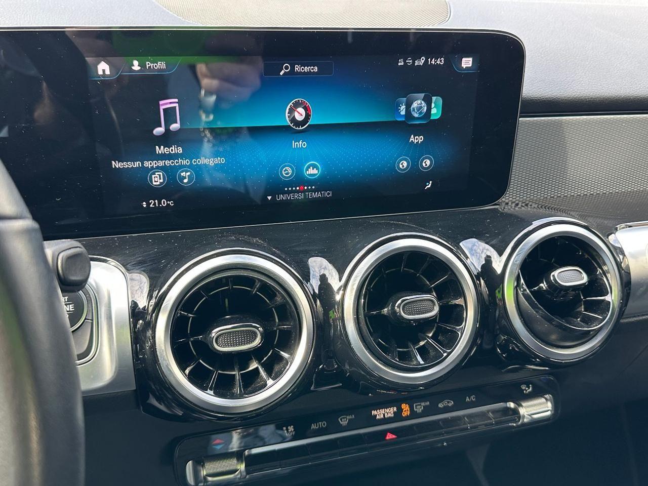 Mercedes-Benz GLB 200 d Auto 4Matic Business Extra 78000KM GANCIO TRAINO