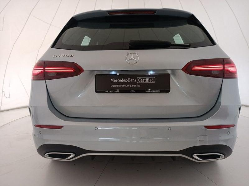 Mercedes-Benz Classe B - W247 2023 B 180 d AMG Line Advanced Plus auto