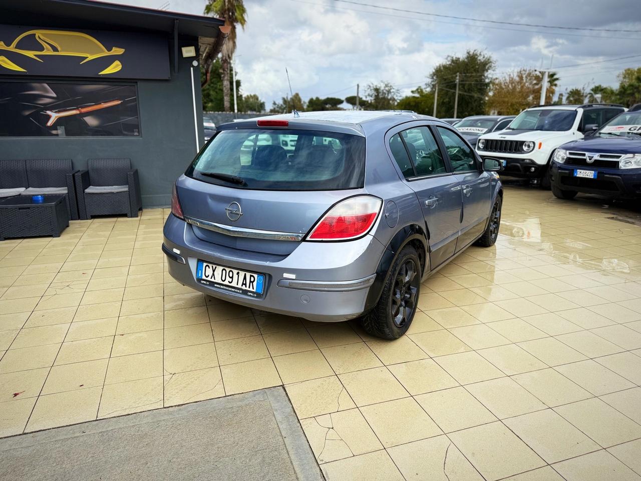 Opel Astra 1.7 CDTI 101CV 5 porte Club