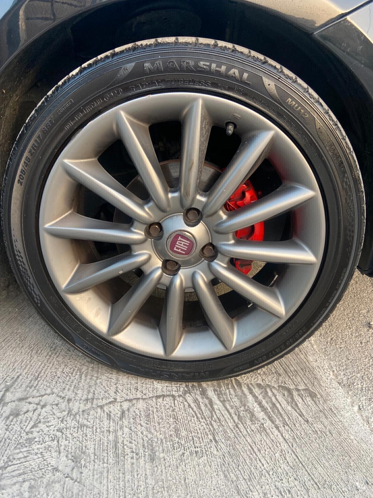 Fiat Punto SPORT 1.3 Mjt 75