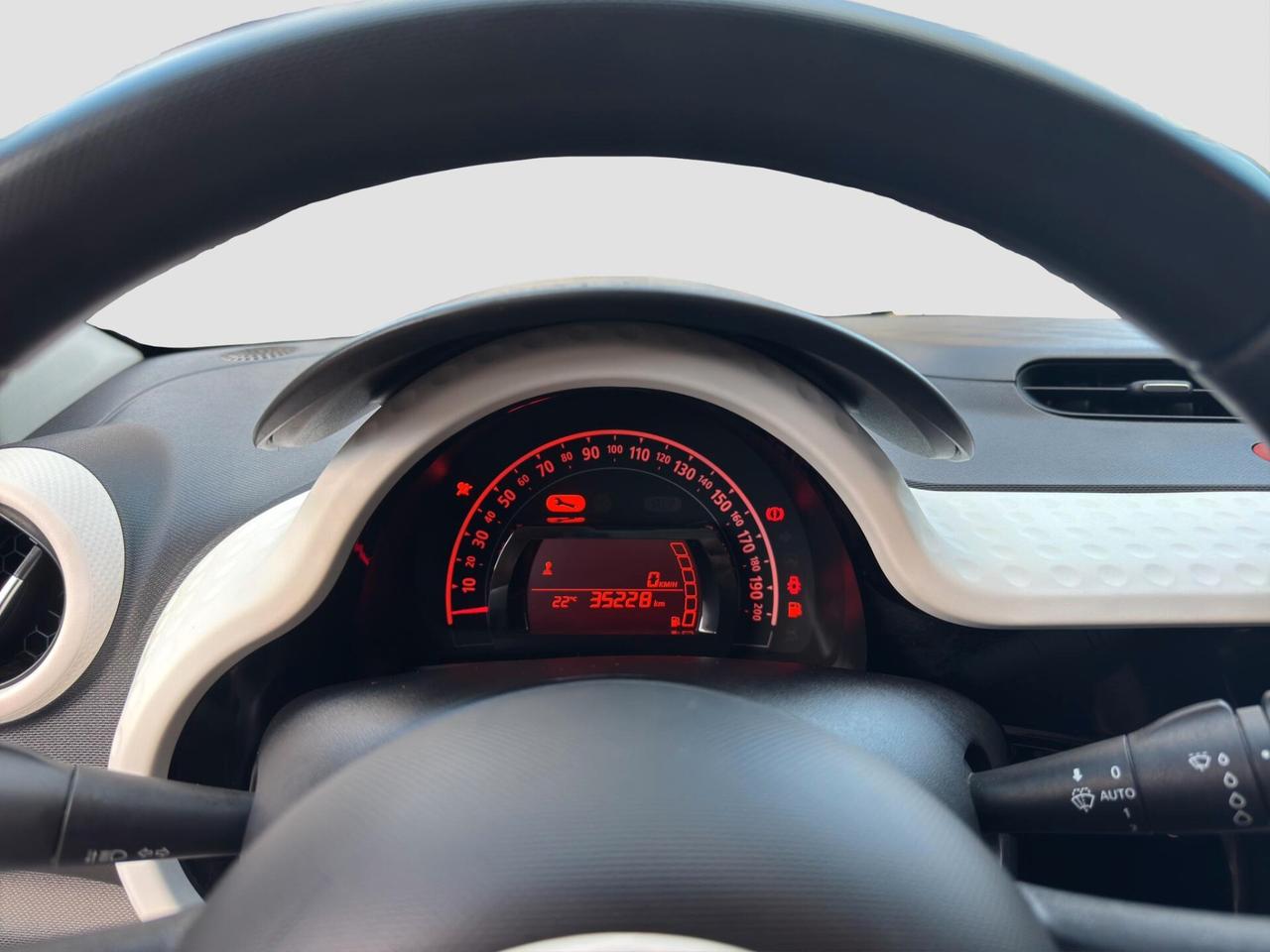 Renault Twingo 1.0 sce 65cv Vibes 2024