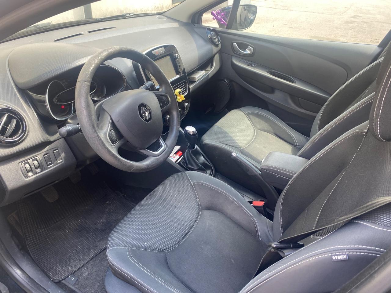 Renault Clio 1.2 75CV 5 porte Intens