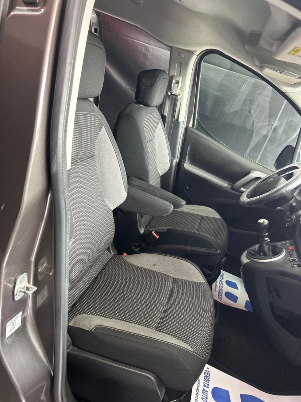 Peugeot Partner Tepee 1.6 BlueHDi 120cv Outdoor 2015