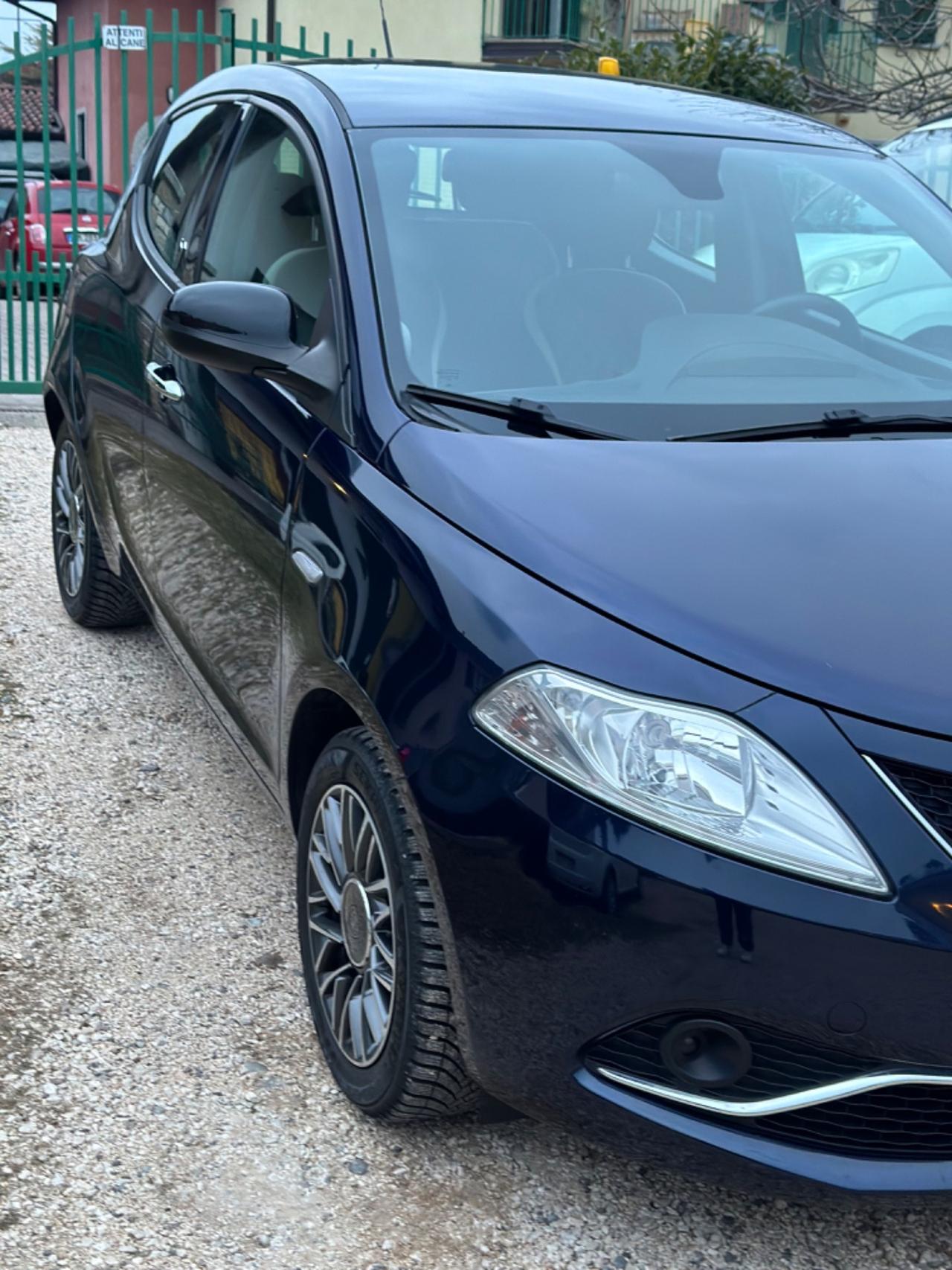 Lancia YPSILON 1.3 MJT 16V 95 CV 5P S&S KMCERT FULLOPT