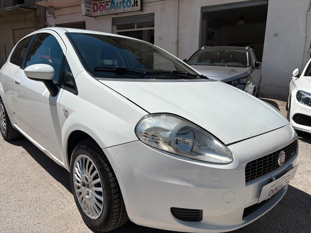 Fiat Grande Punto Grande Punto 1.3 MJT 75 CV 3 porte Active