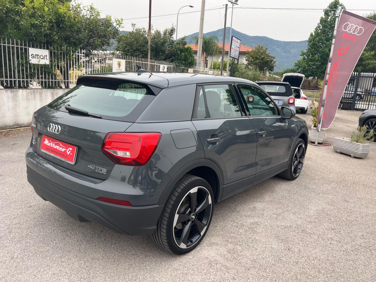 Audi Q2 40 TFSI quattro S tronic Business