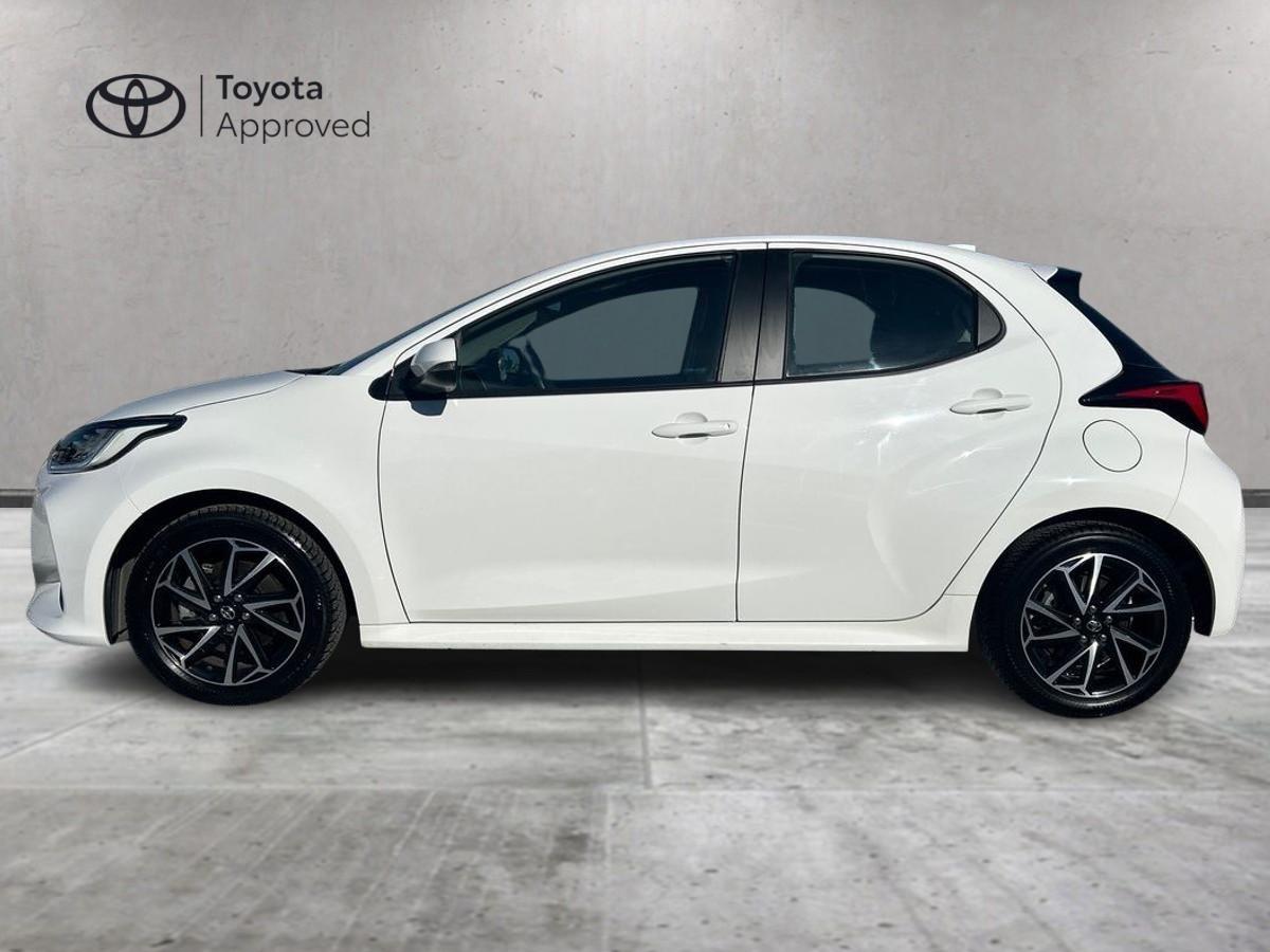TOYOTA Yaris 4ª serie - Yaris 1.5 Hybrid 5 porte Trend