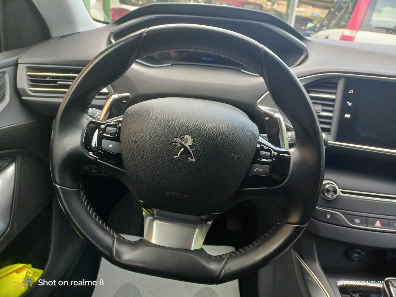 Peugeot 308 BlueHDi 130 S&S Active