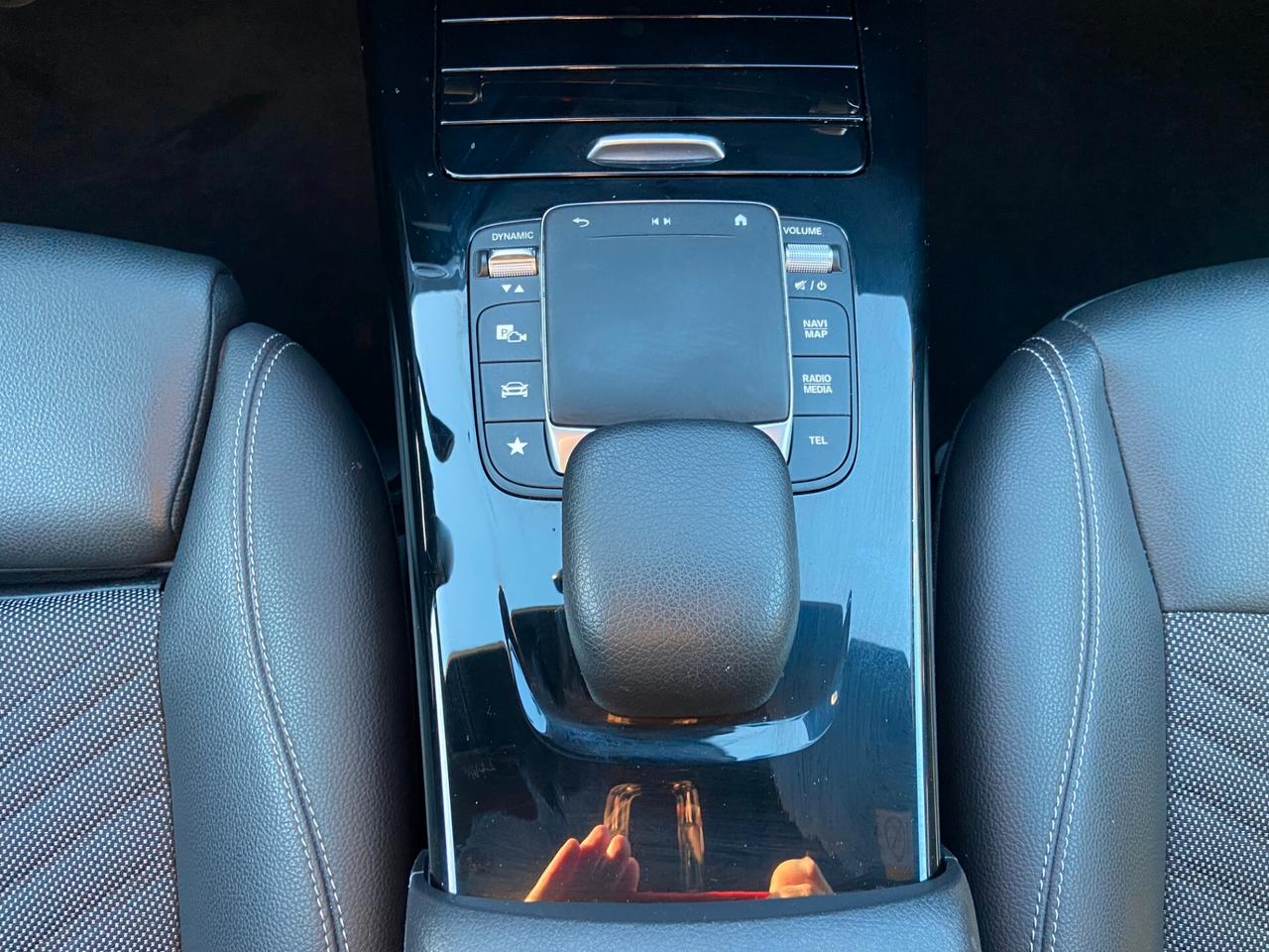 Mercedes-Benz A 180d Automatic Business