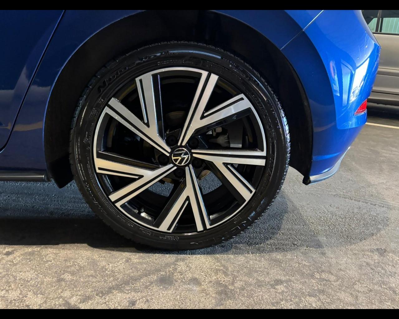 VOLKSWAGEN Polo VI 2022 - Polo 1.0 tsi R-Line 110cv dsg