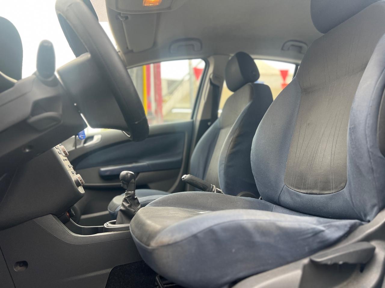 Opel corsa 1.2 Benzina Anno 2009