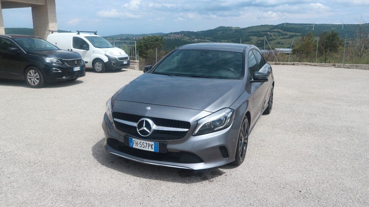 Mercedes-Benz A-Class 2017 photo 2