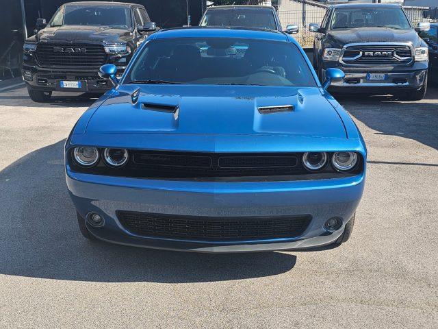 DODGE Challenger 3.6L V6 AT8 SXT AWD Blacktop