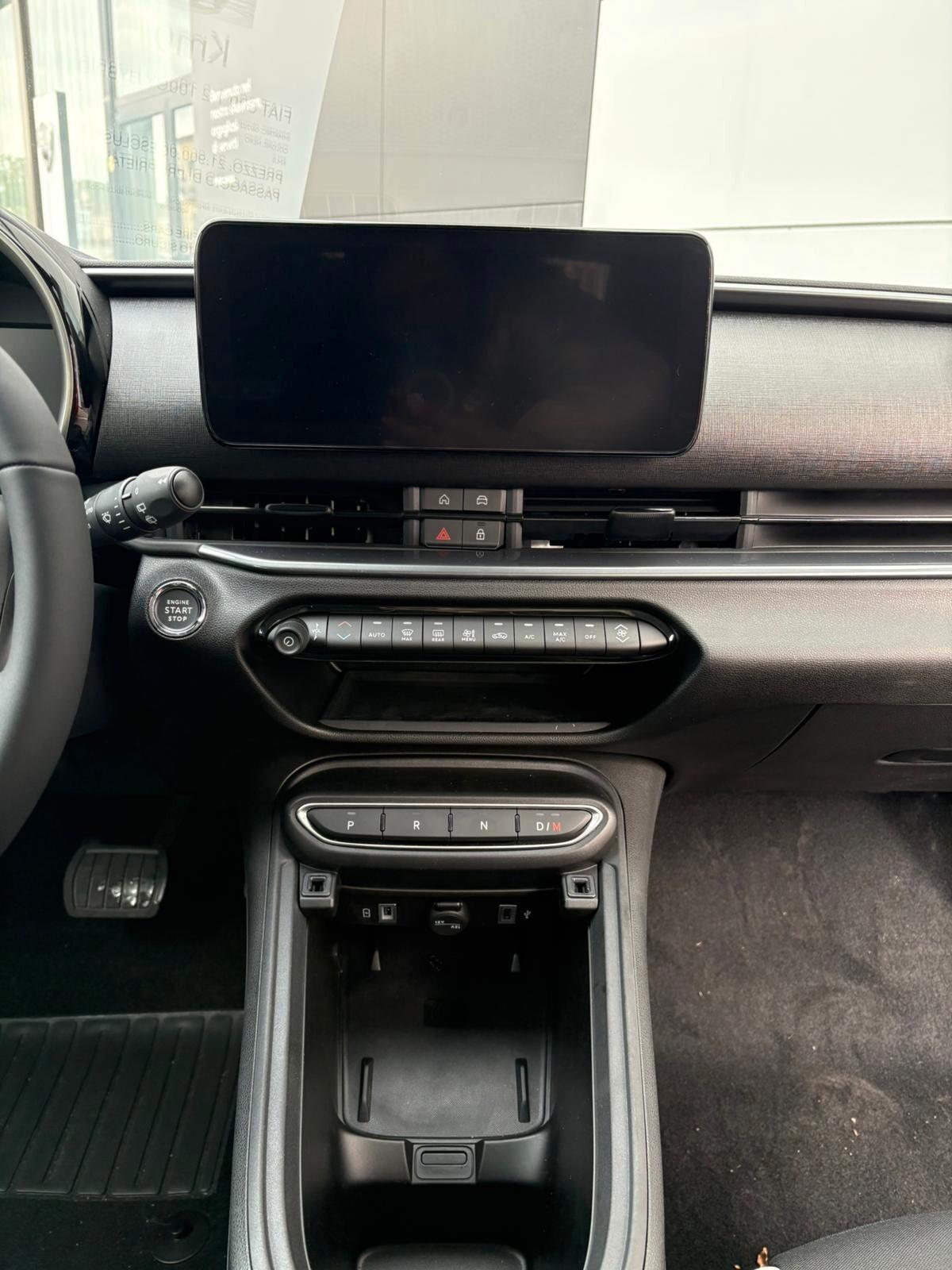 Fiat 600 Hybrid 110 CV DCT MHEV Icon