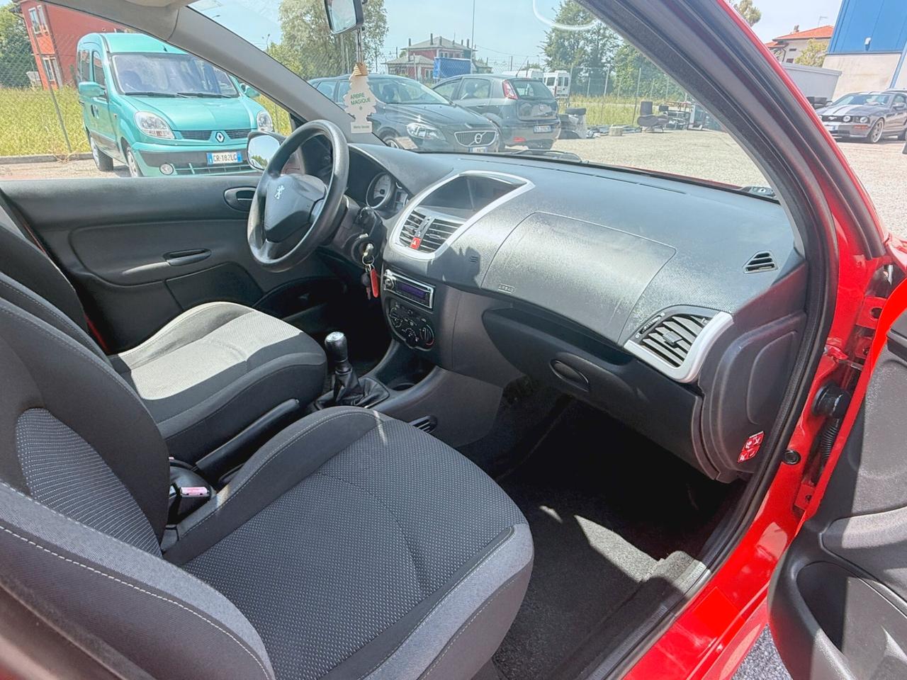 Peugeot 206 Plus 1.1 60CV 5p. Urban ECO GPL