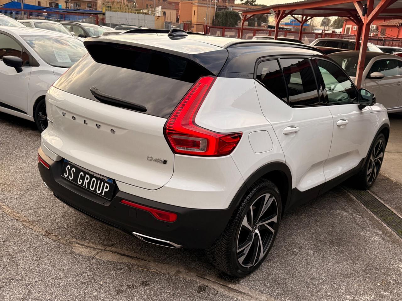 XC40 D4 AWD Geartronic R-design-unipro-