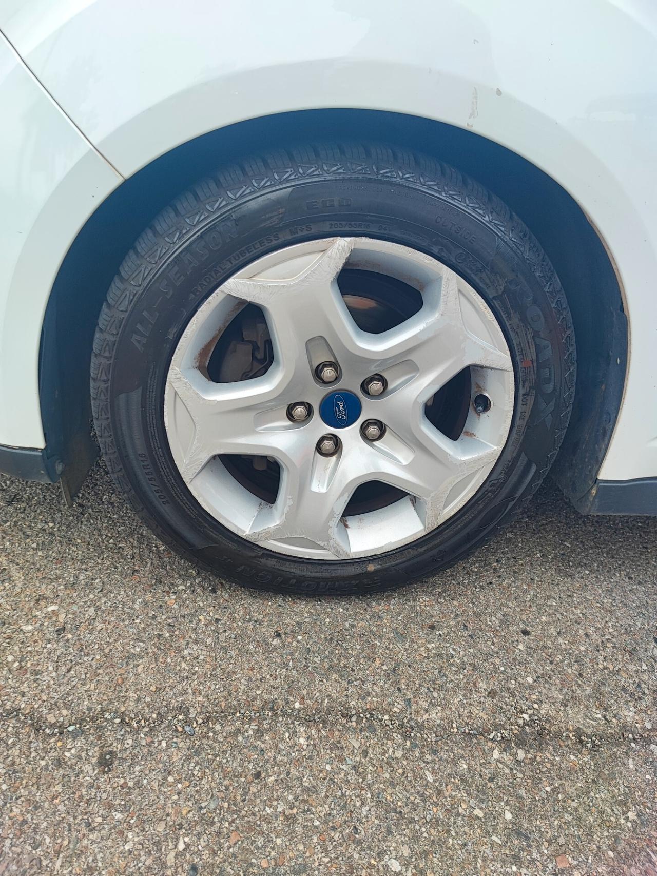 Ford C-Max 1.6 120CV GPL Titanium