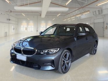 BMW 330 xDrive Business Advantage Touring auto