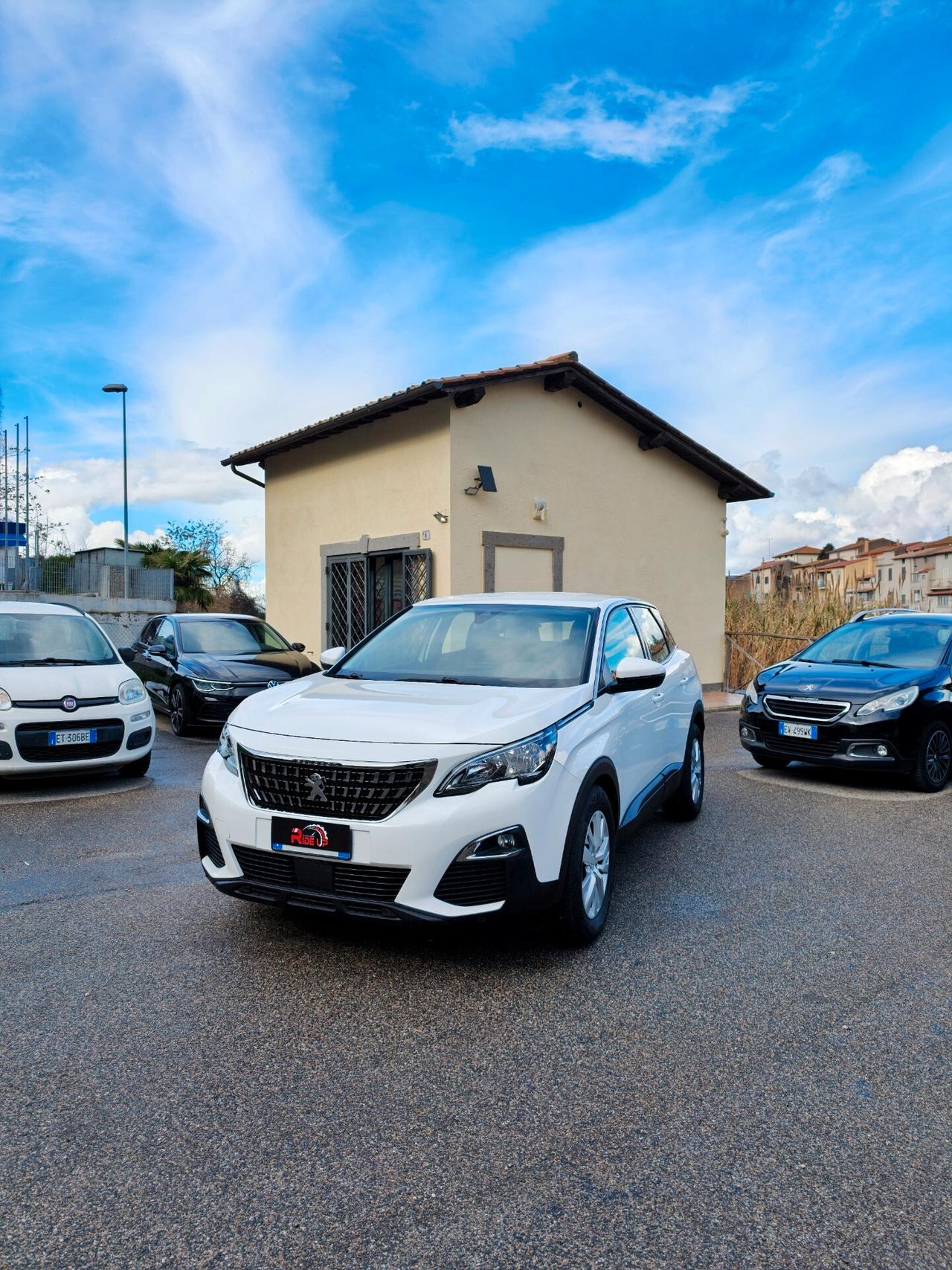 Peugeot 3008 130cv EAT8 Business