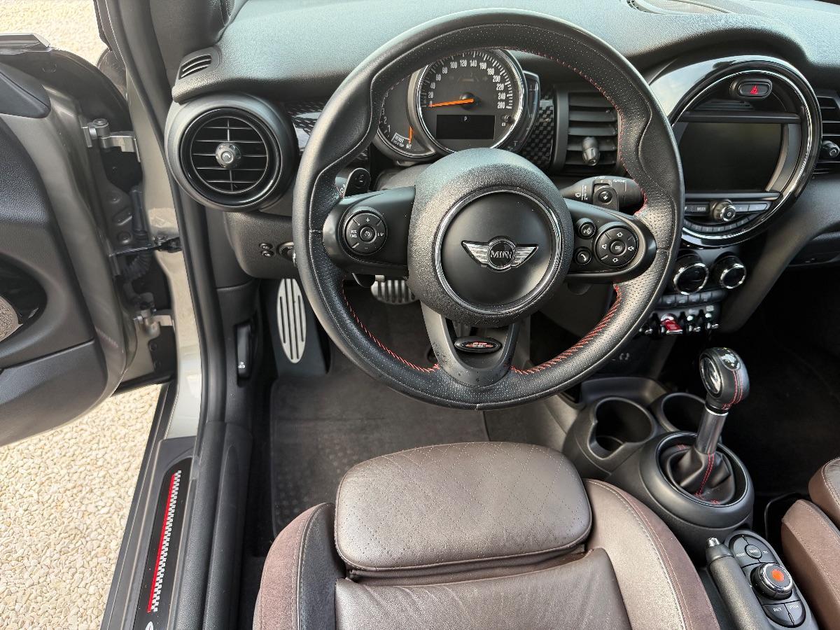MINI - Cabrio - Mini John Cooper Works Hype