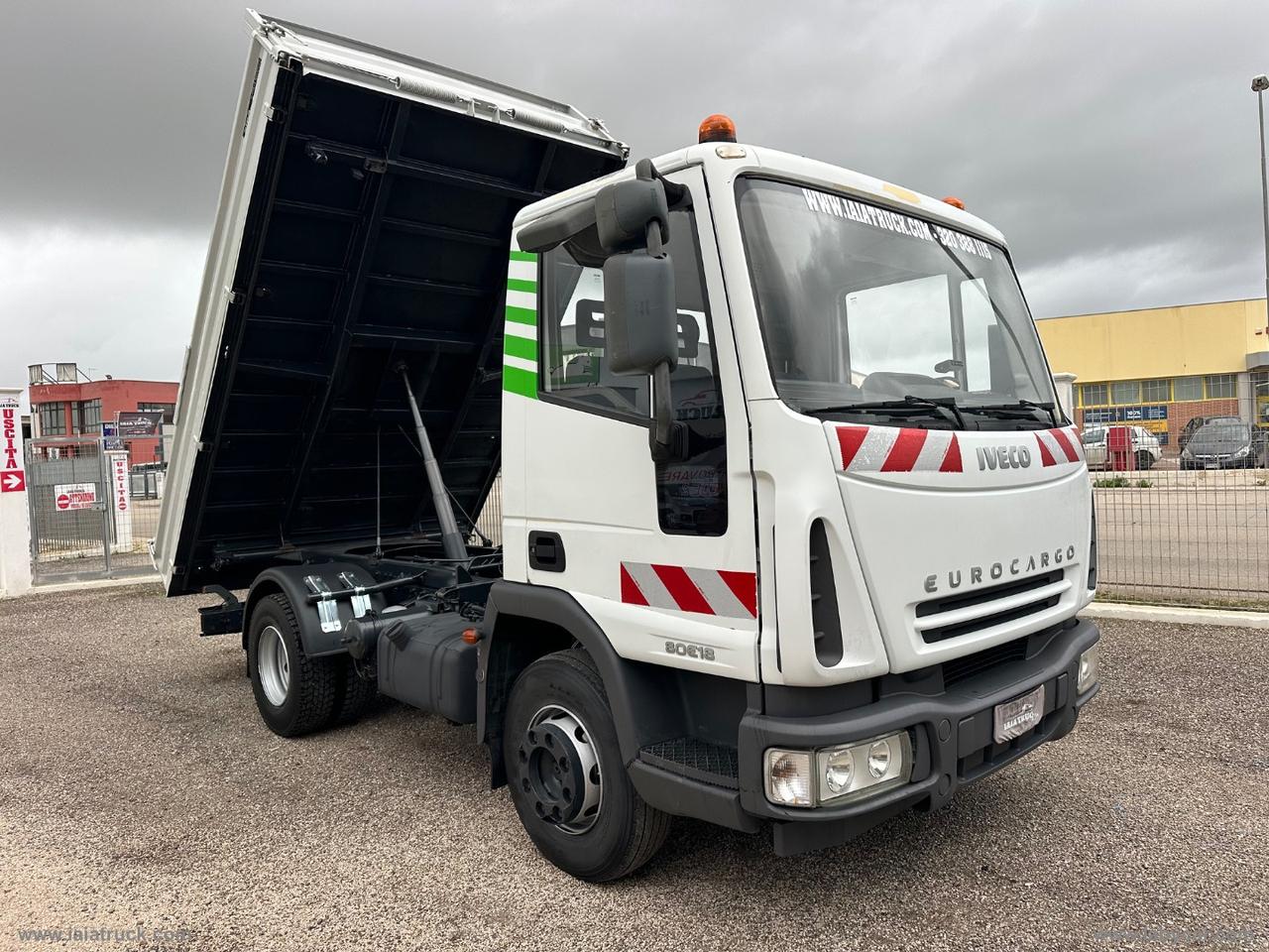 EUROCARGO 80E18 RIBALTABILE TRILATERALE ML2Q