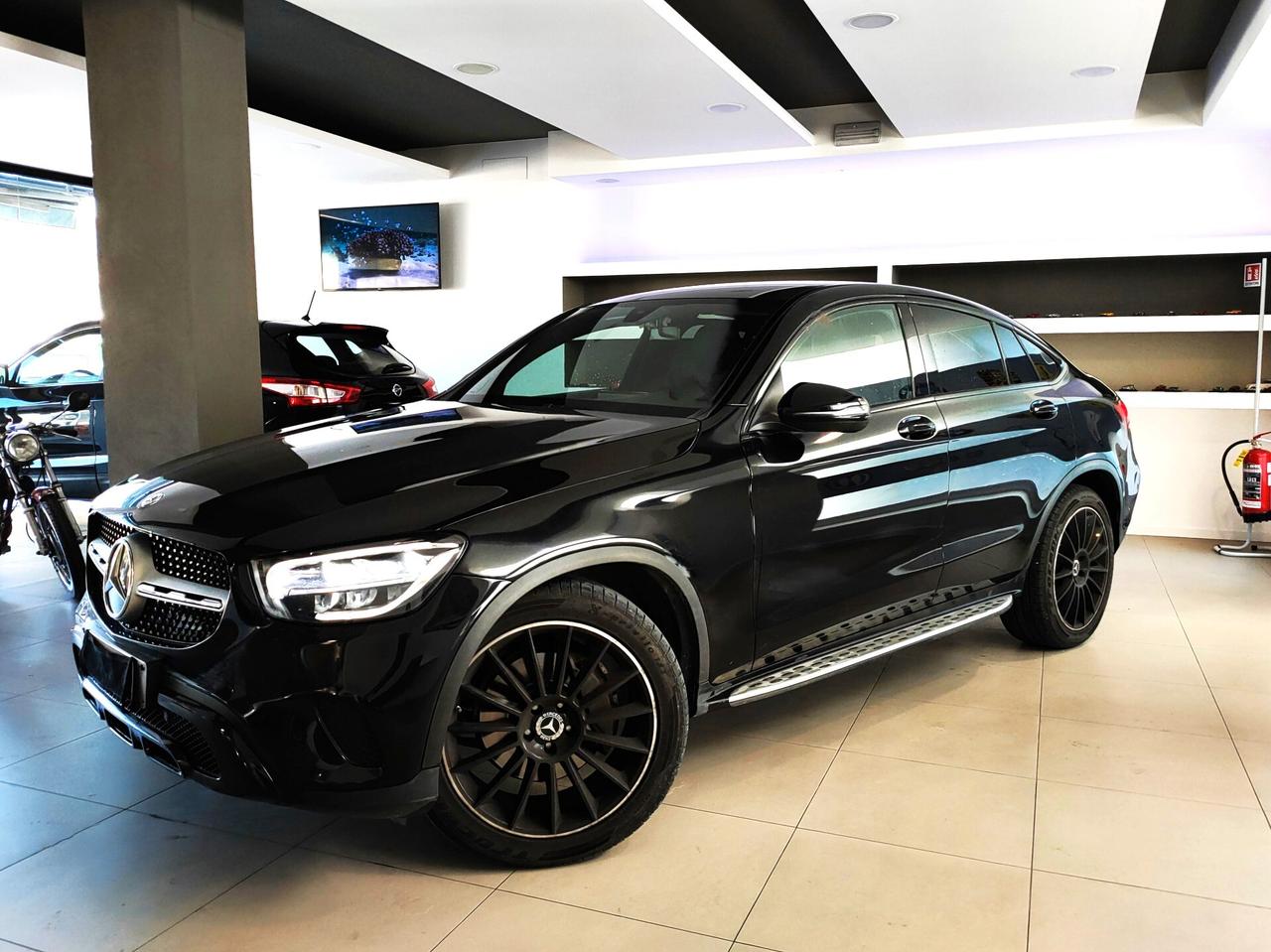 MERCEDES-BENZ GLC 220d 4Matic Coupé PREMIUM PLUS- BLACK EDITION!