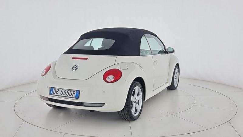 Volkswagen New Beetle 2.0 Cabrio Automatico