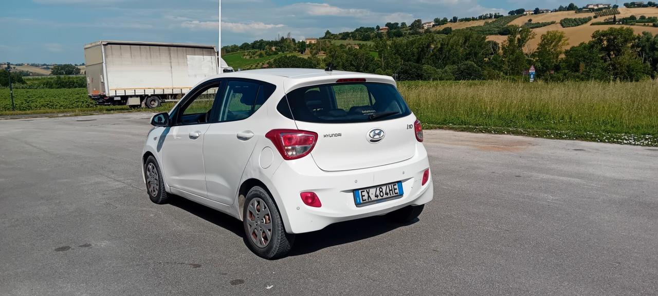 Hyundai i10 1.0 gpl 2015