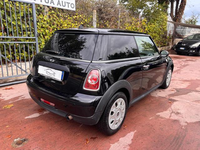 MINI One 1.6 16V One (55kW)