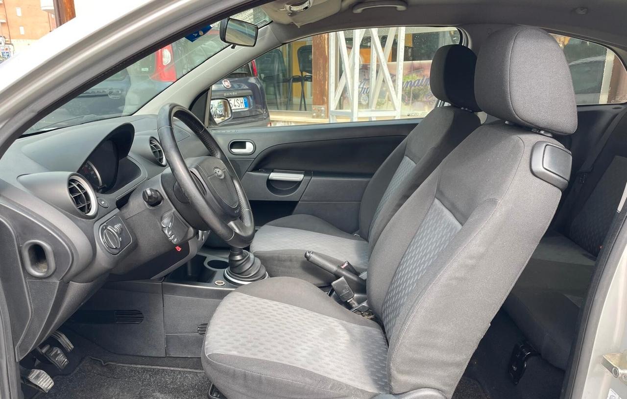 FORD FIESTA 1.6 TDCI - 2006