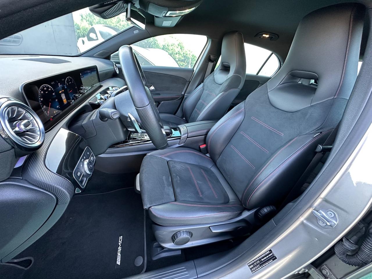 Mercedes-Benz A180d 116cv Premium AMG 2019