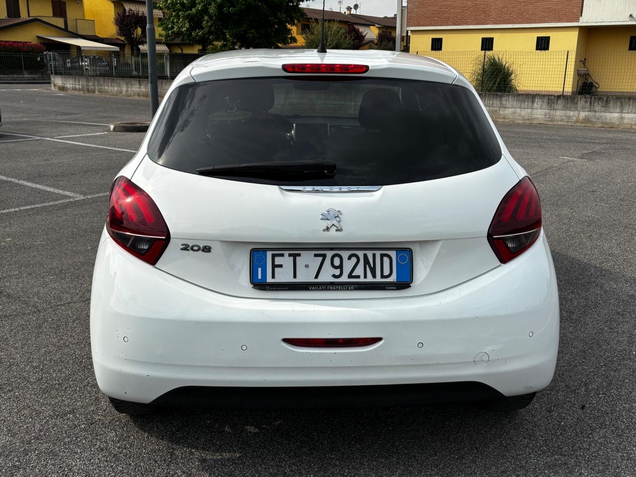 Peugeot 208 PureTech 82 Stop&Start 5 porte Signature