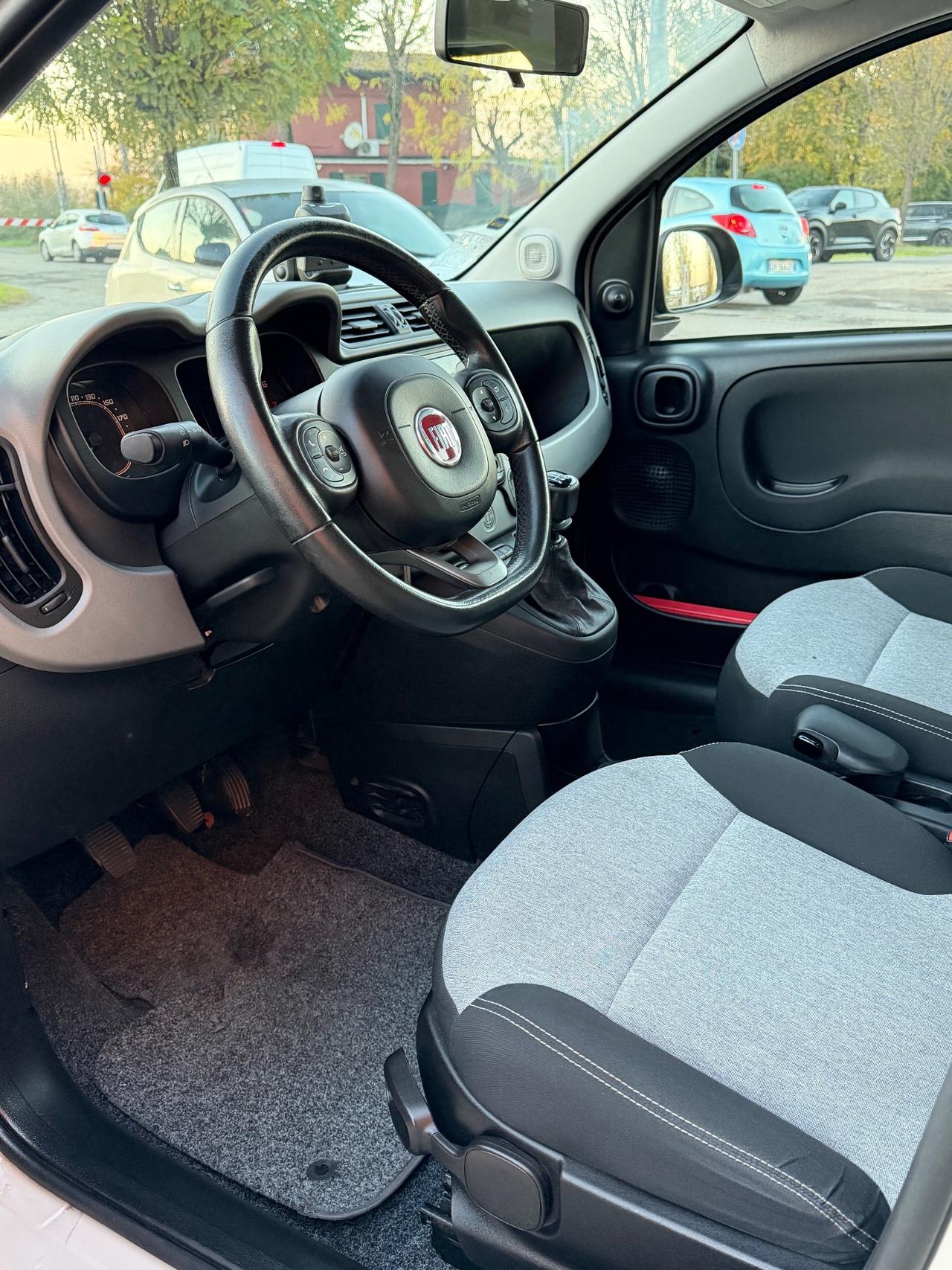 Fiat Panda 0.9 TwinAir Turbo Natural Power Lounge