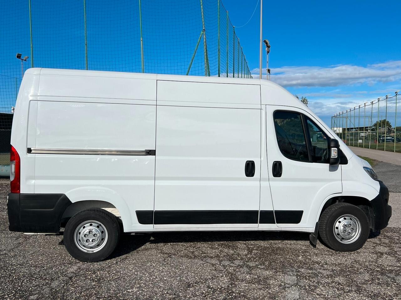 Opel Movano 35 L2 H2 2.2 Bluehdi 140cv DOPPIA PORTA LATERALE