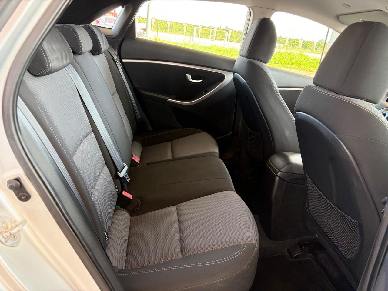 Hyundai i30 1.6 diesel 2012