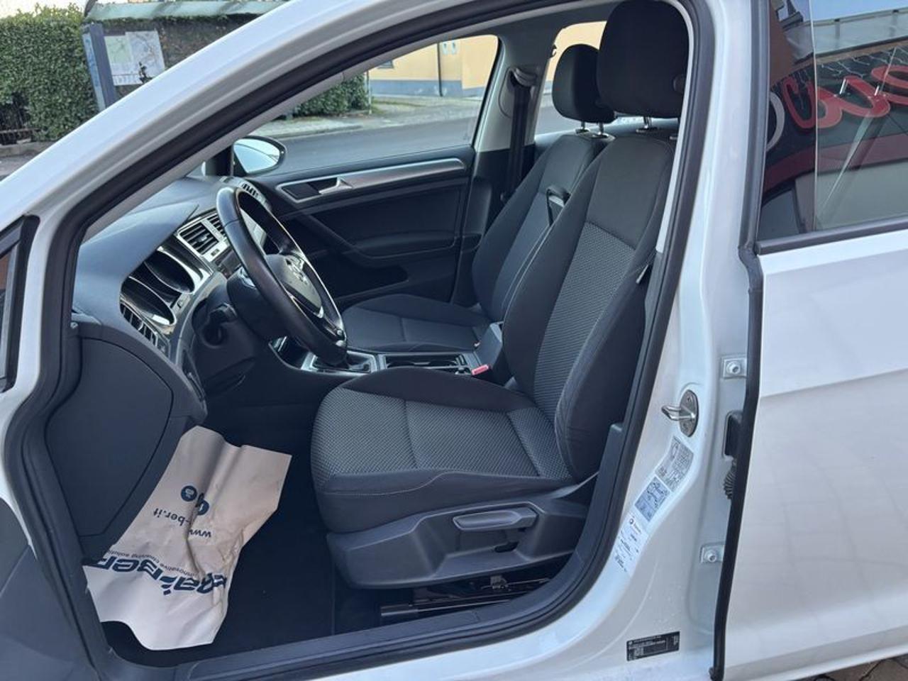 Volkswagen Golf 1.0 TSI 85 CV 5p. Trendline BlueMotion Technology