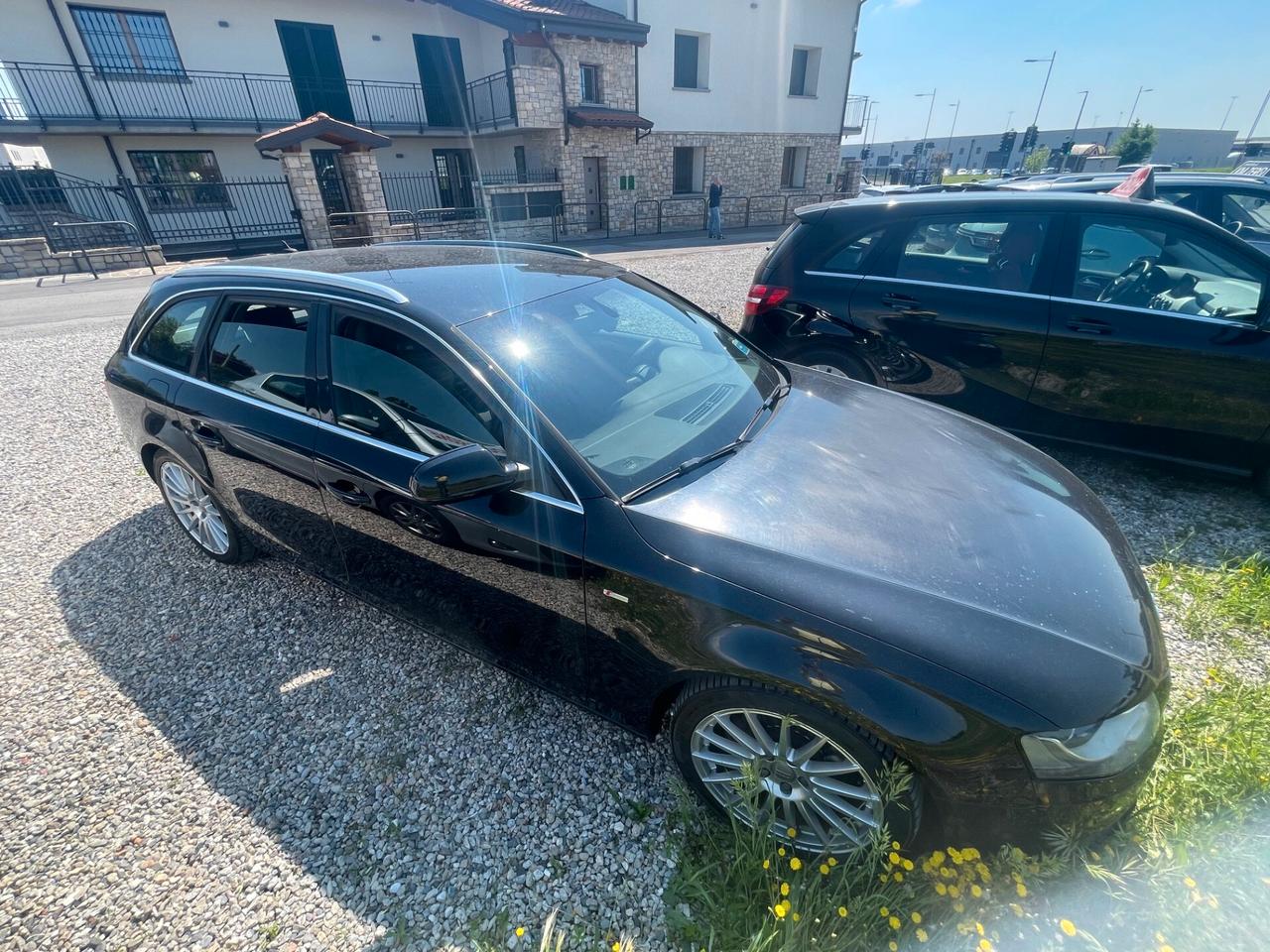 Audi A4 Avant 2.0 TDI 143CV S-Line